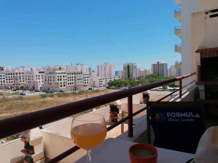Apartmán Quarteira Mar By Fhr 5M Da Praia Exteriér fotografie