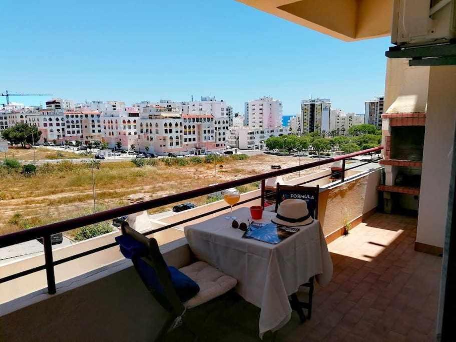 Apartmán Quarteira Mar By Fhr 5M Da Praia Exteriér fotografie